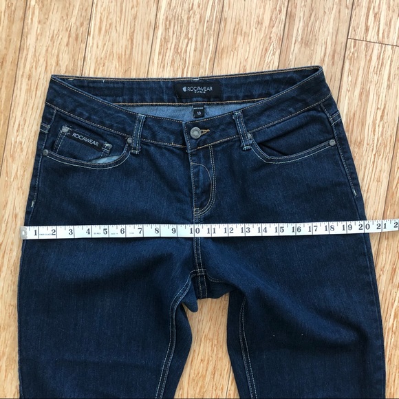 Vintage RocaWear Junior Skinny Blue Jeans size 13 Embroidered Pockets - Picture 3 of 12